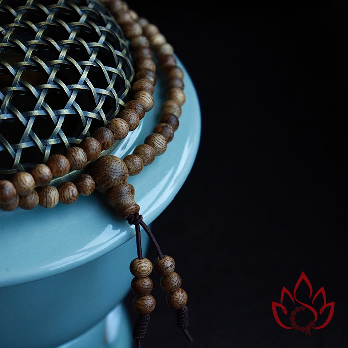 Vòng Trầm Hương 108 Hạt | 4 Ly | Trầm Tốc Kiến Tự Nhiên